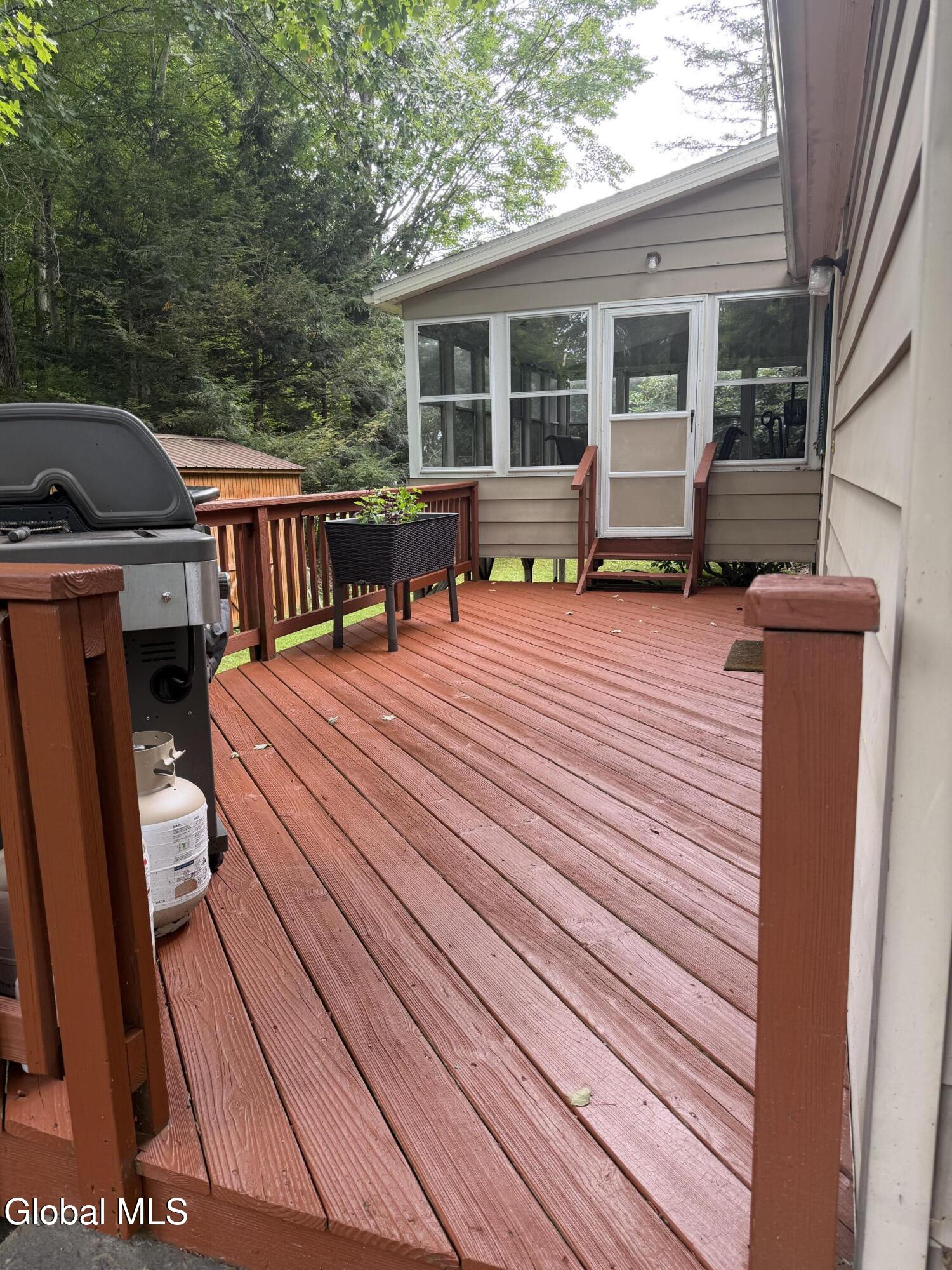 2 Acorn Grove Ballston Lake NY 12019