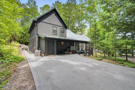128 Pedrick Road Gloversville NY 12078
