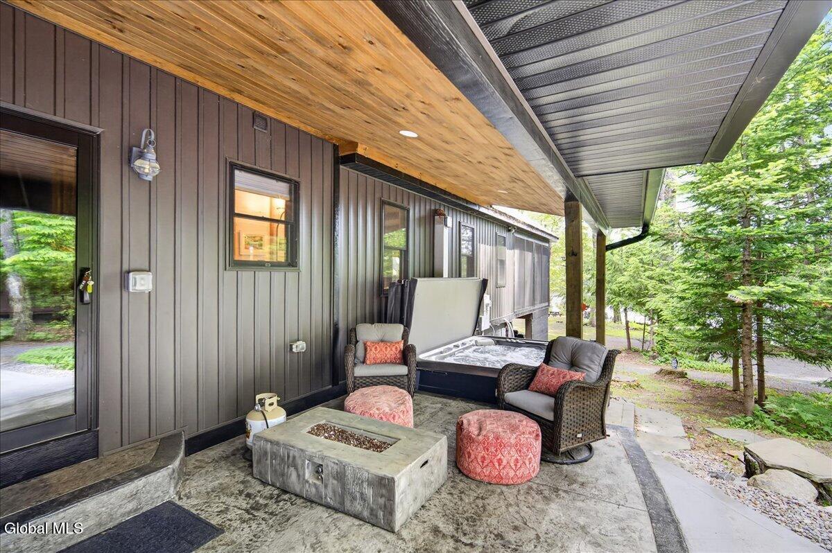 128 Pedrick Road Gloversville NY 12078