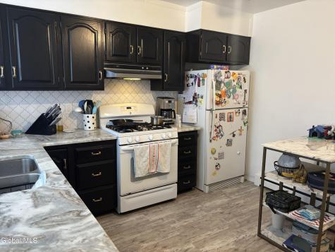 51 Winnie Street Albany NY 12208