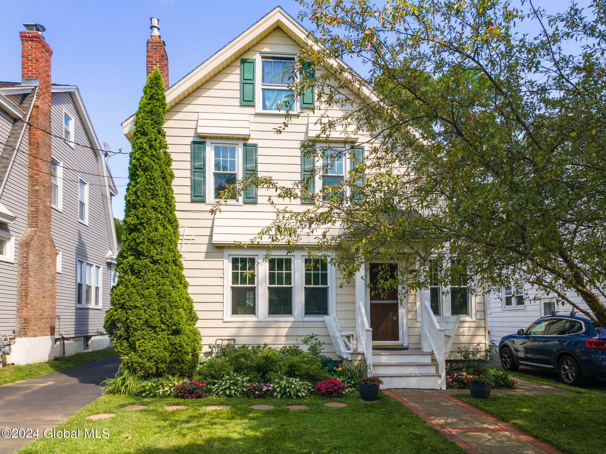 23 Van Schoick Avenue Albany NY 12208