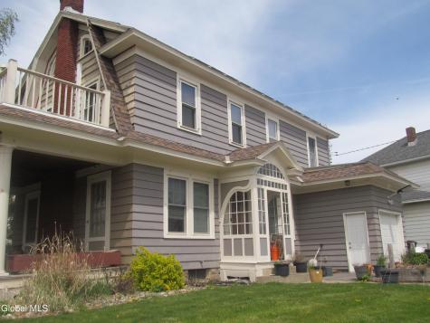 1103 Earl Avenue Schenectady NY 12309
