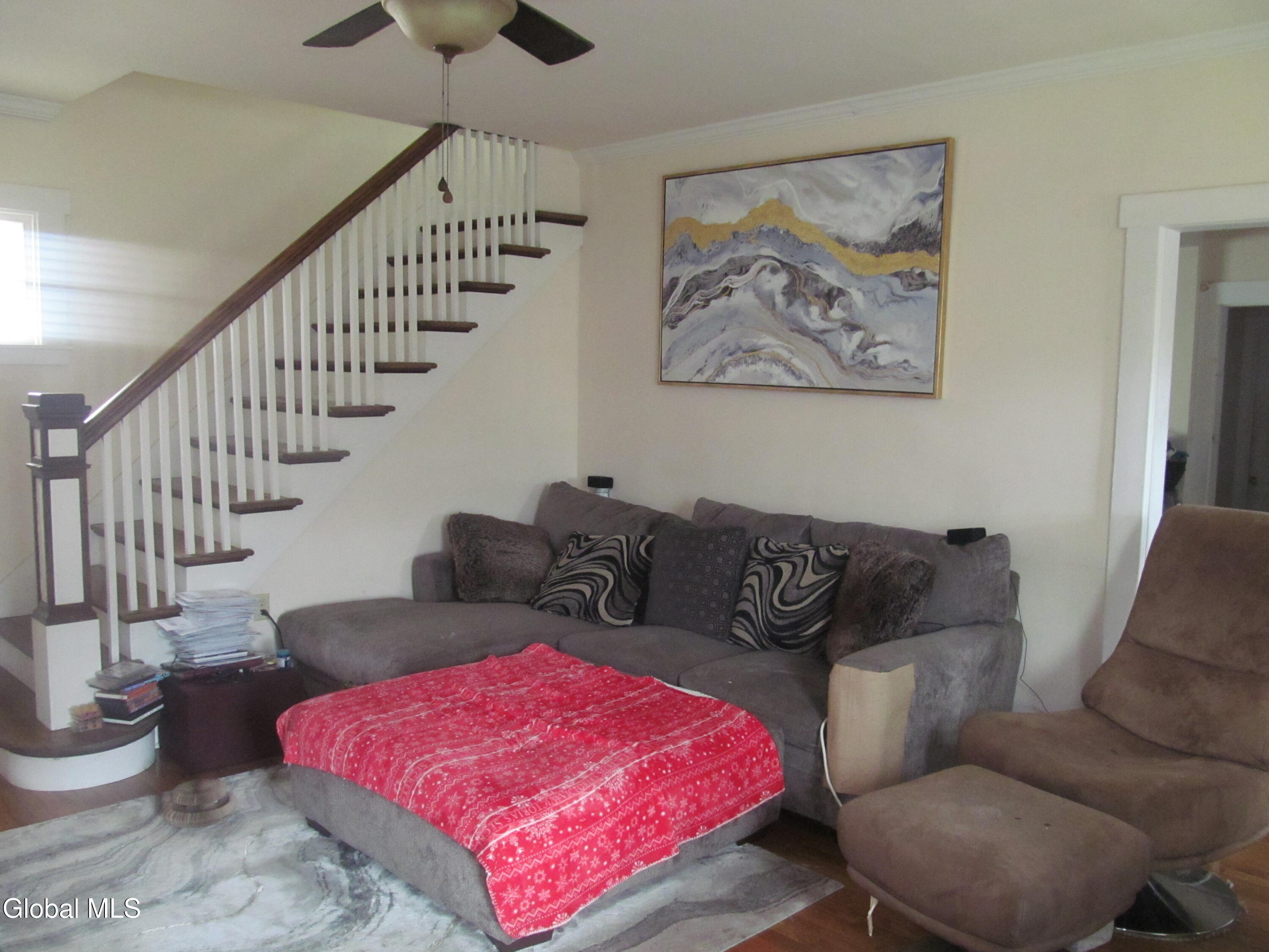 1103 Earl Avenue Schenectady NY 12309