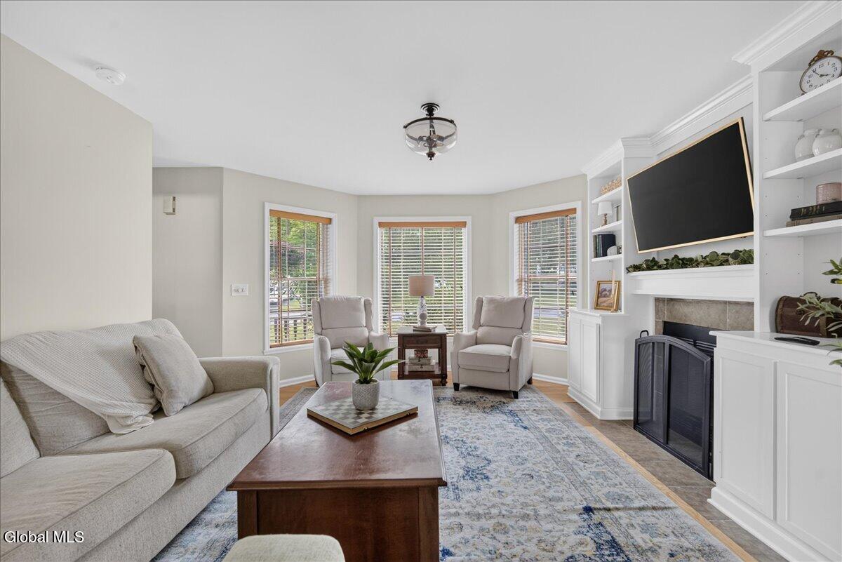 4 S Whitney Road Saratoga Springs NY 12866