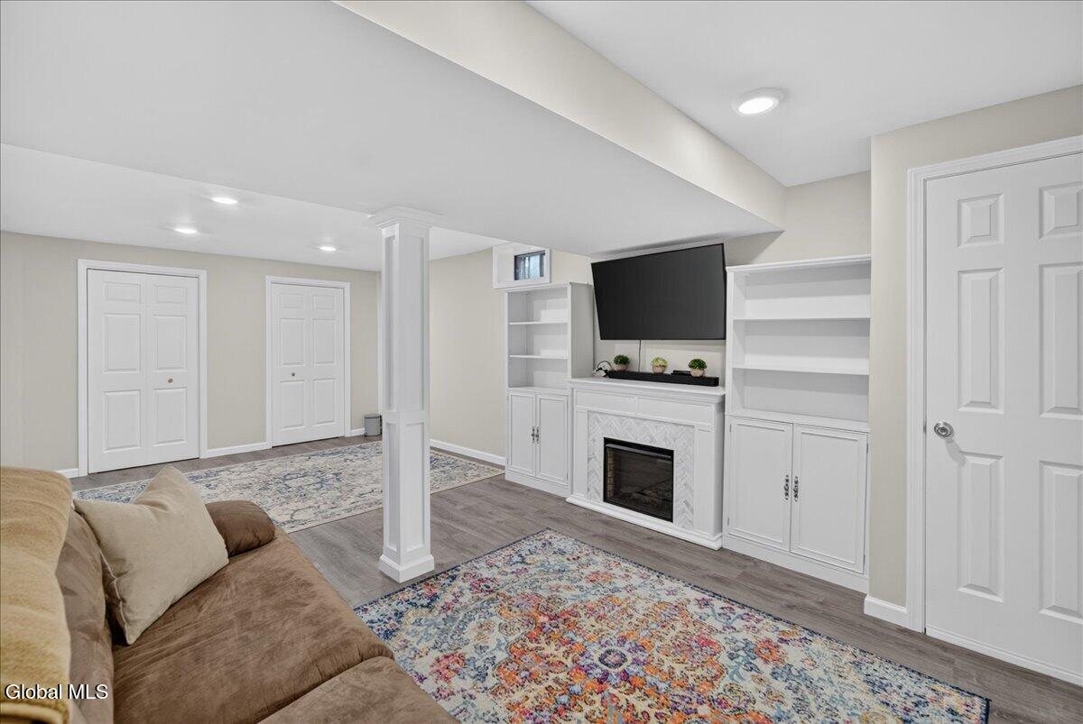 4 S Whitney Road Saratoga Springs NY 12866