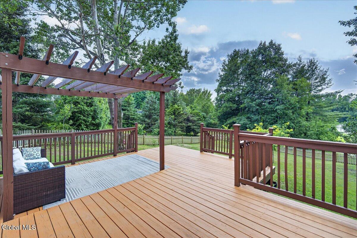 4 S Whitney Road Saratoga Springs NY 12866
