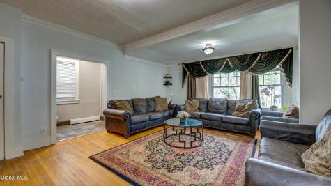892 Warren Street Albany NY 12208