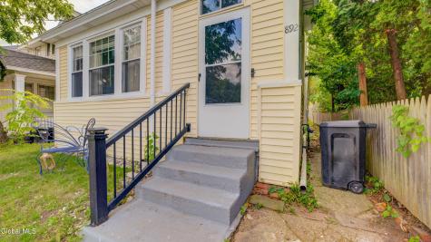 892 Warren Street Albany NY 12208