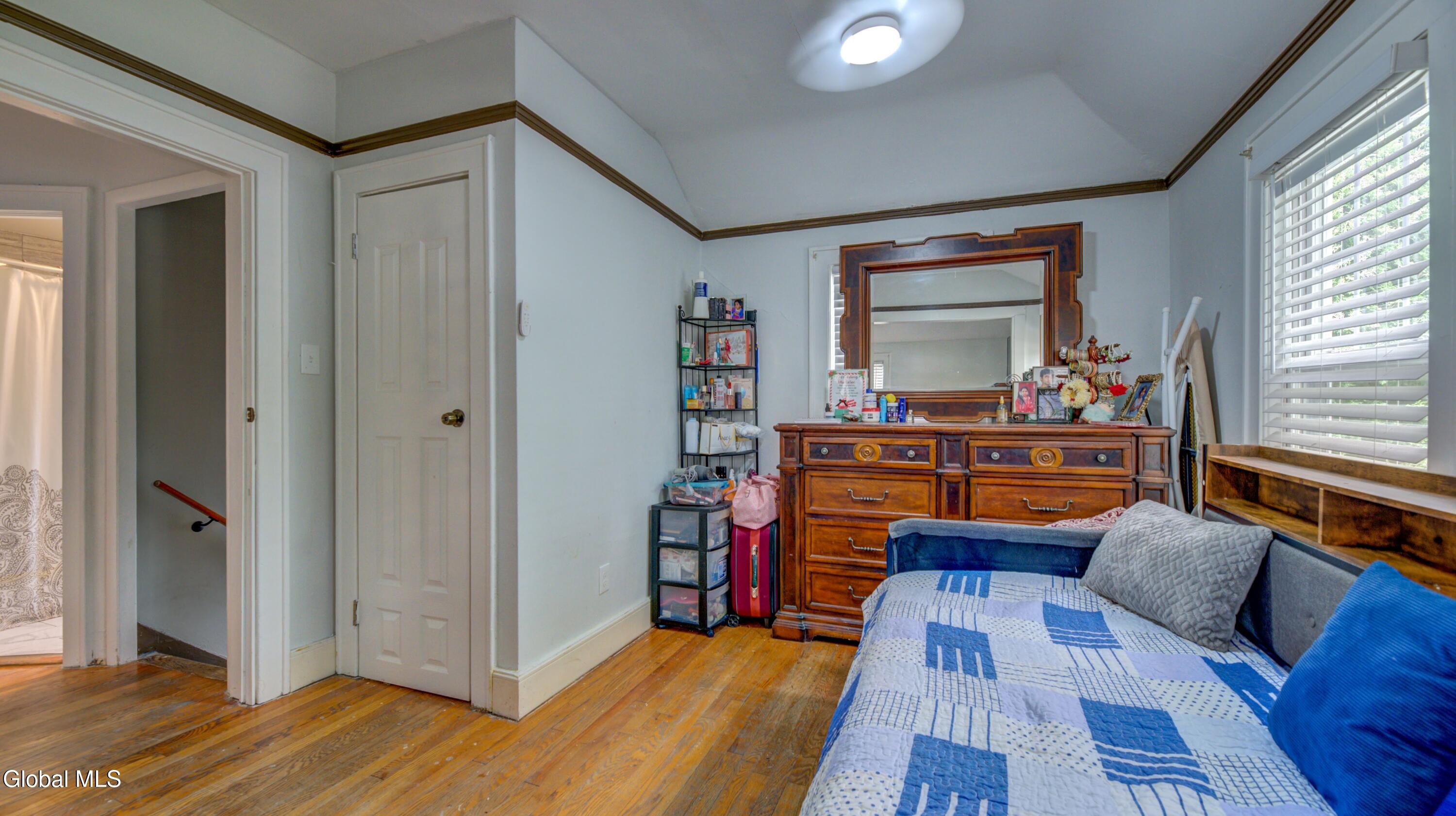 892 Warren Street Albany NY 12208