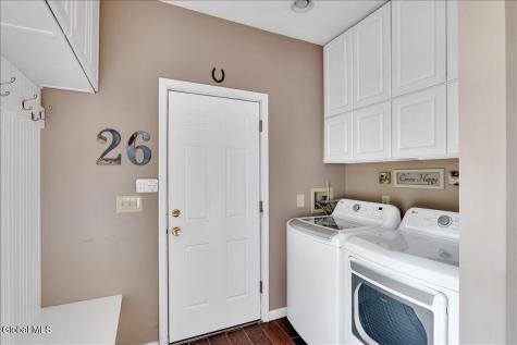 26 Timberwick Drive Halfmoon NY 12065