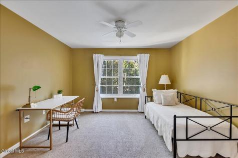 26 Timberwick Drive Halfmoon NY 12065