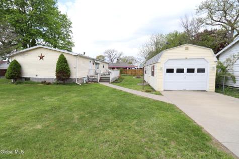 11 East Street Schaghticoke NY 12154