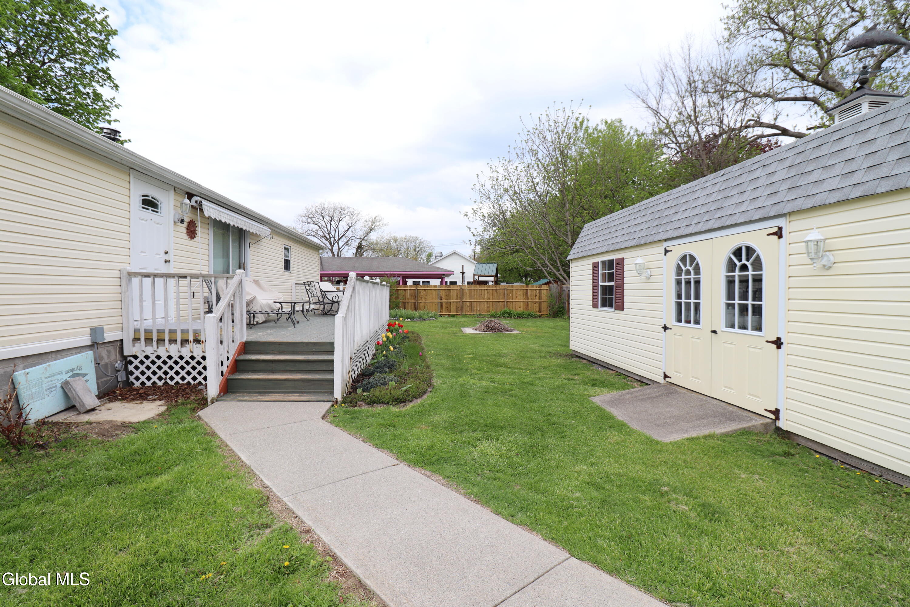 11 East Street Schaghticoke NY 12154