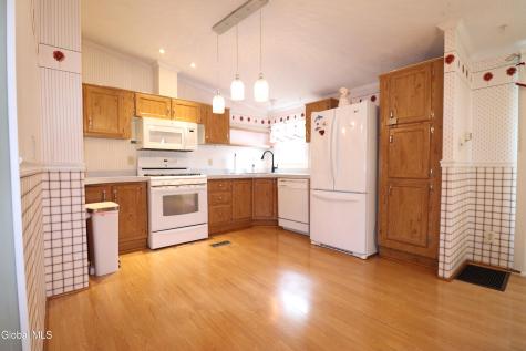 11 East Street Schaghticoke NY 12154