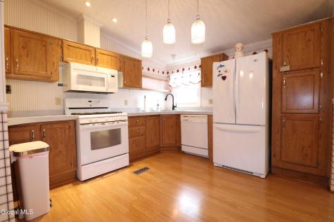 11 East Street Schaghticoke NY 12154