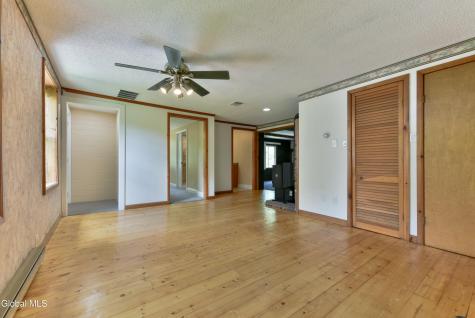 300 Vandenburgh Point Road Gloversville NY 12078