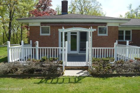 268 Waldenmaier Road Feura Bush NY 12067