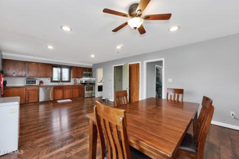 4123 County Route 21 Schodack Landing NY 12156
