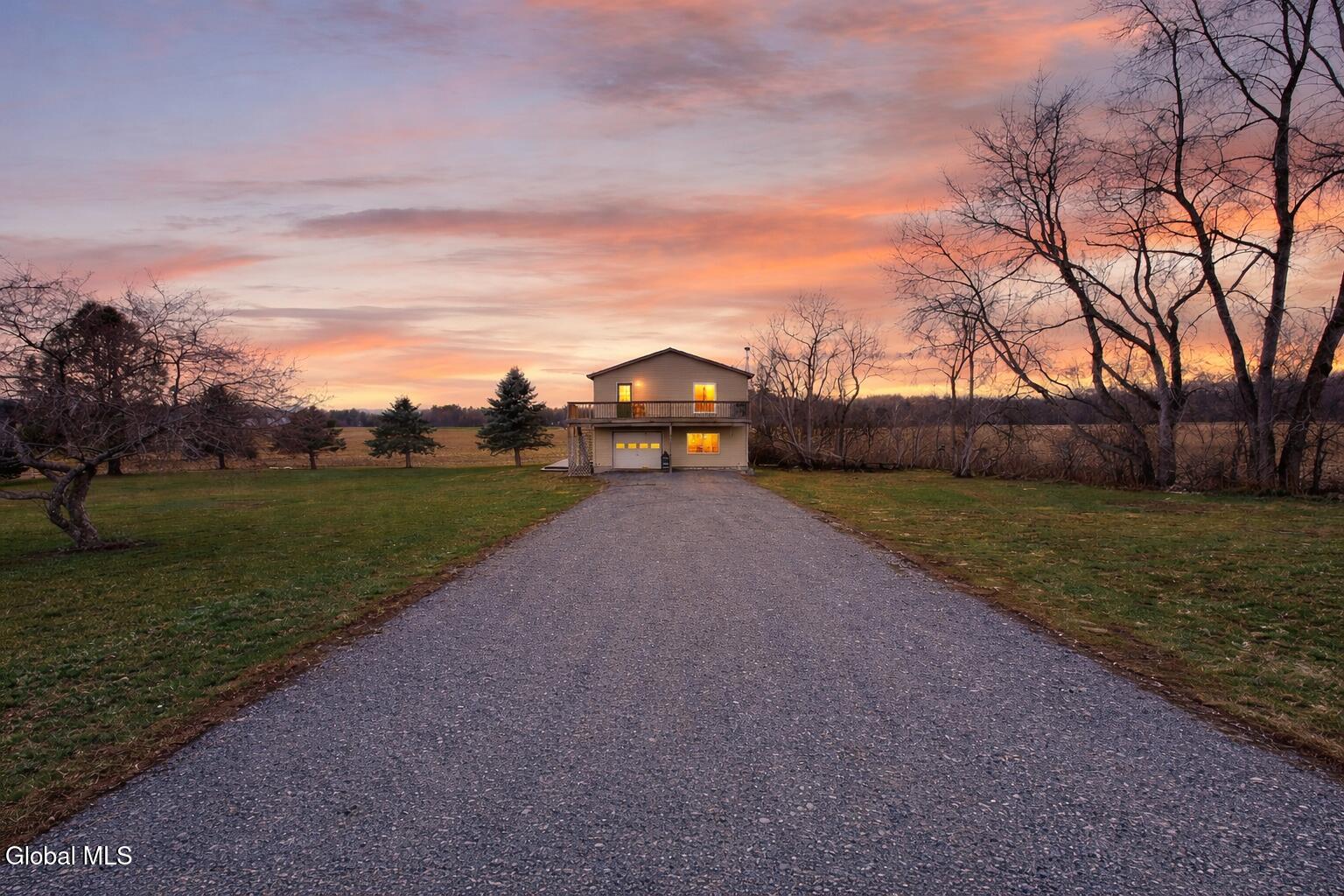4123 County Route 21 Schodack Landing NY 12156