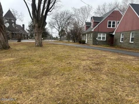 118 Putnam Road Rotterdam NY 12306