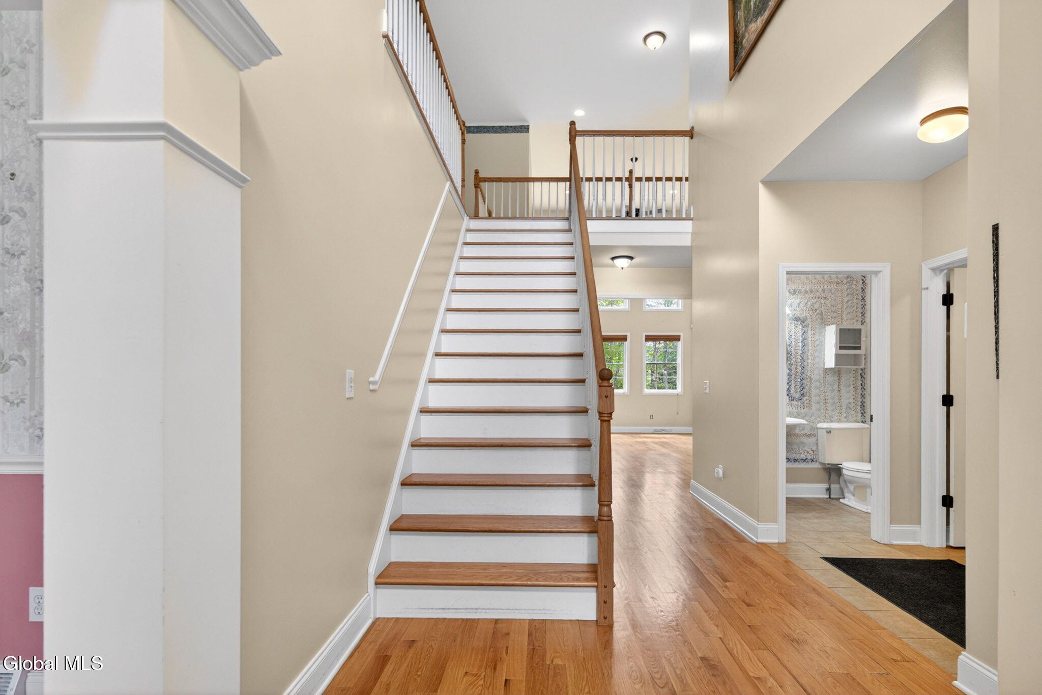 56 Jean Place Schenectady NY 12303