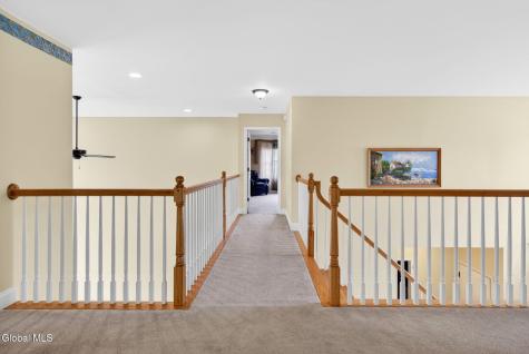 56 Jean Place Schenectady NY 12303