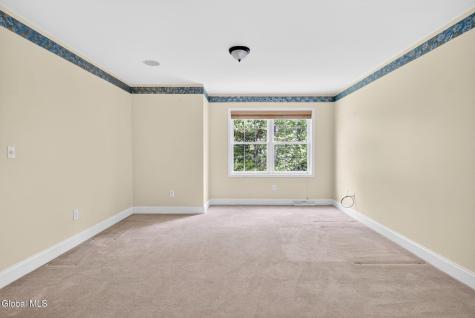 56 Jean Place Schenectady NY 12303