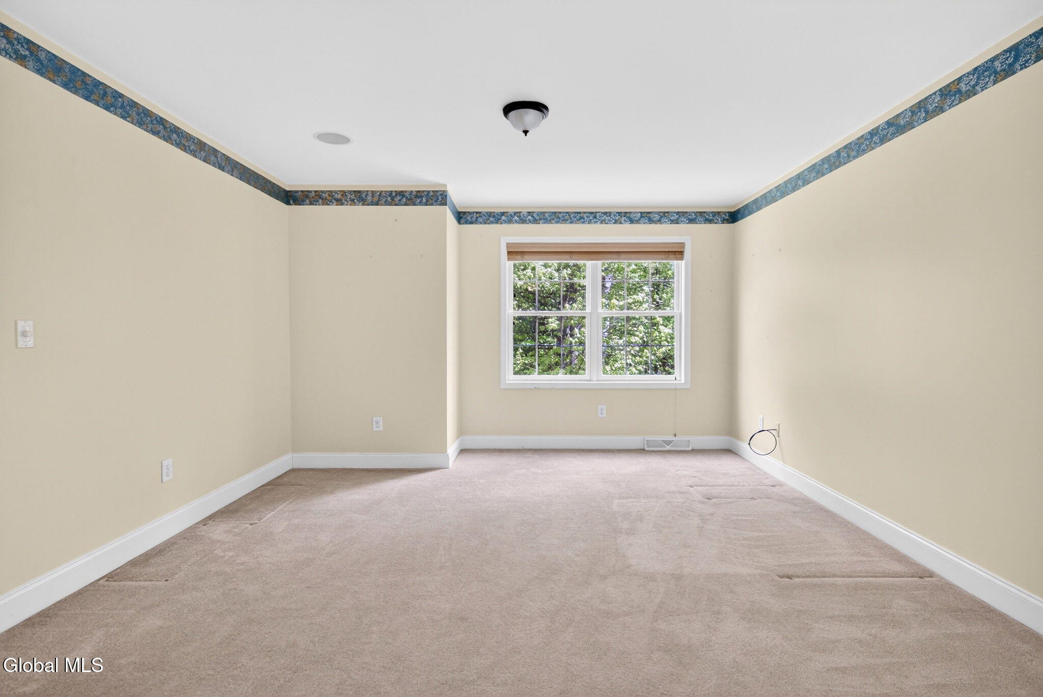 56 Jean Place Schenectady NY 12303