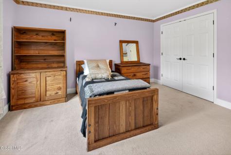 56 Jean Place Schenectady NY 12303
