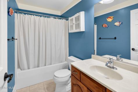 56 Jean Place Schenectady NY 12303