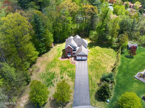 56 Jean Place Schenectady NY 12303