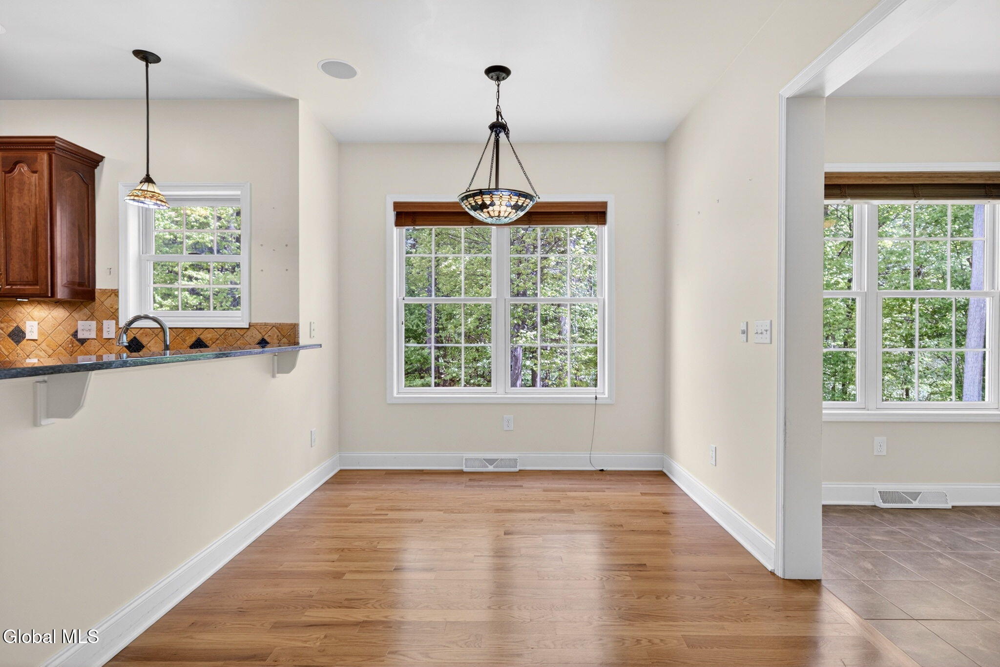 56 Jean Place Schenectady NY 12303