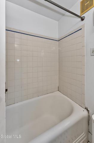 971 Riverview Road Niskayuna NY 12309