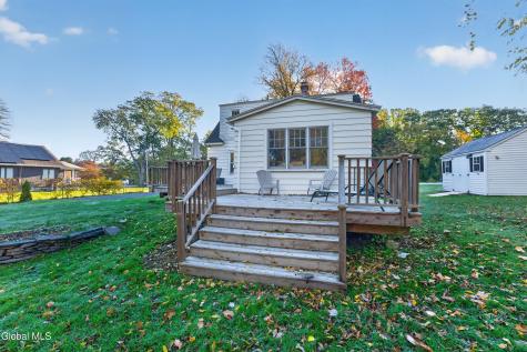 971 Riverview Road Niskayuna NY 12309