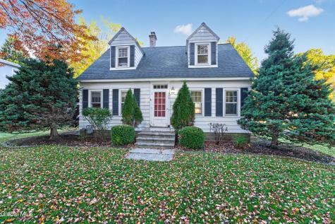 971 Riverview Road Niskayuna NY 12309
