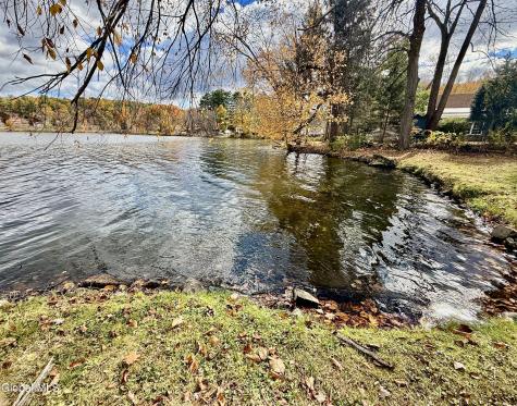 22 Crailo Lane Nassau NY 12123