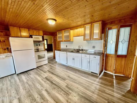 22 Crailo Lane Nassau NY 12123