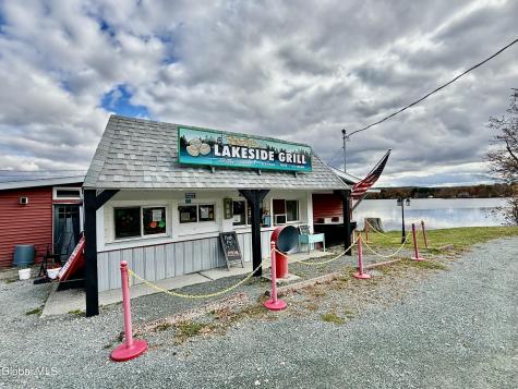 22 Crailo Lane Nassau NY 12123