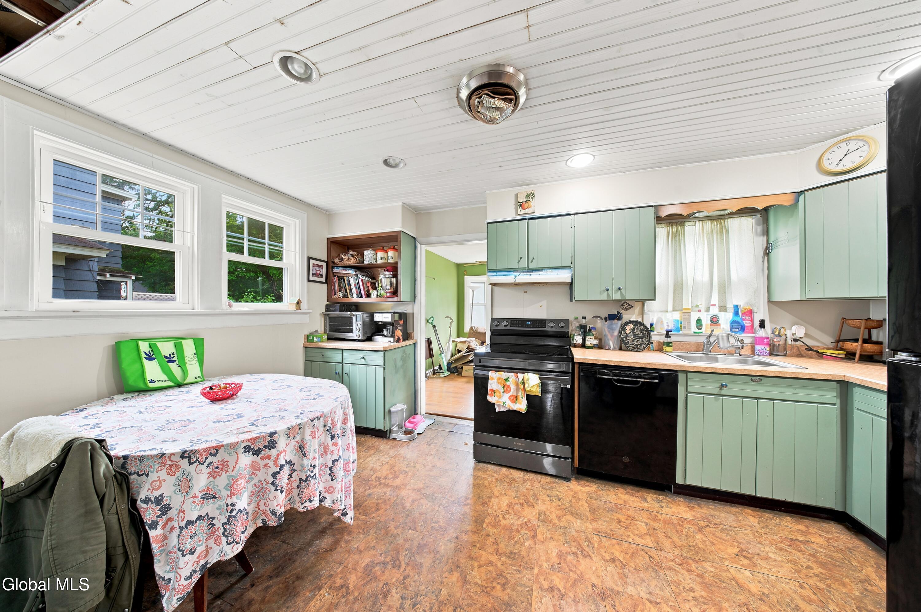 1173 Sumner Avenue Schenectady NY 12309