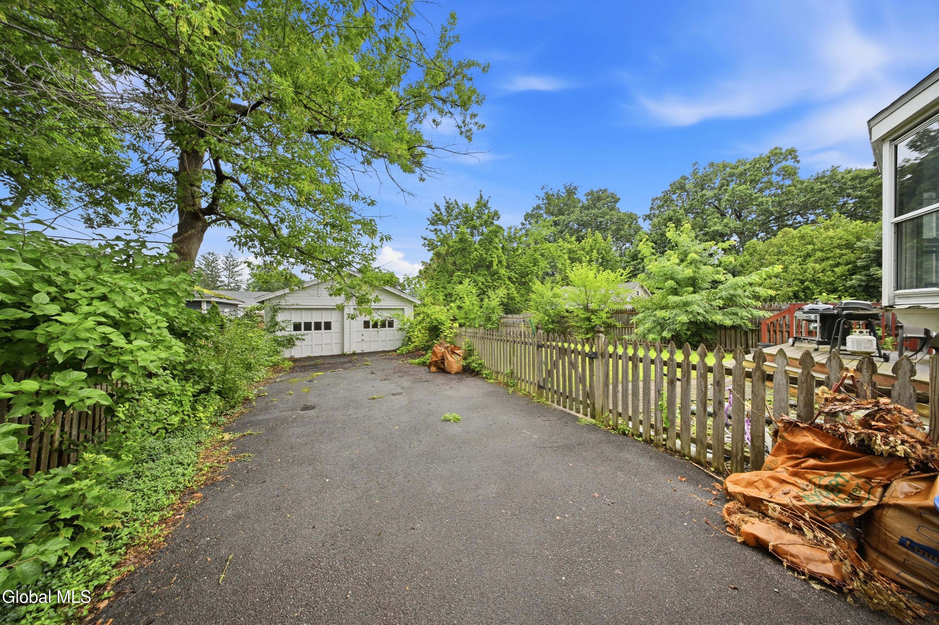 1173 Sumner Avenue Schenectady NY 12309