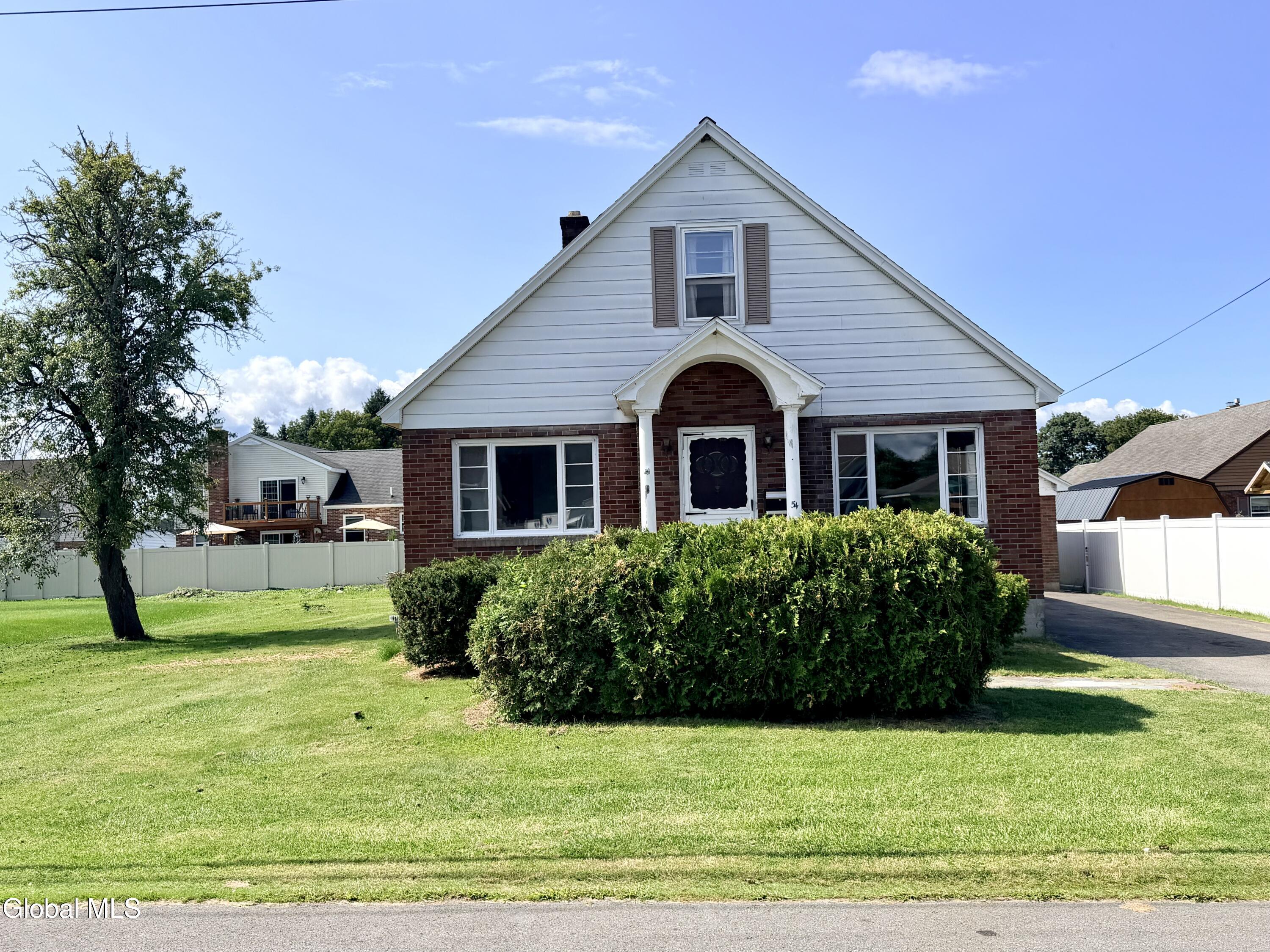 54 Tremont Avenue Amsterdam NY 12010