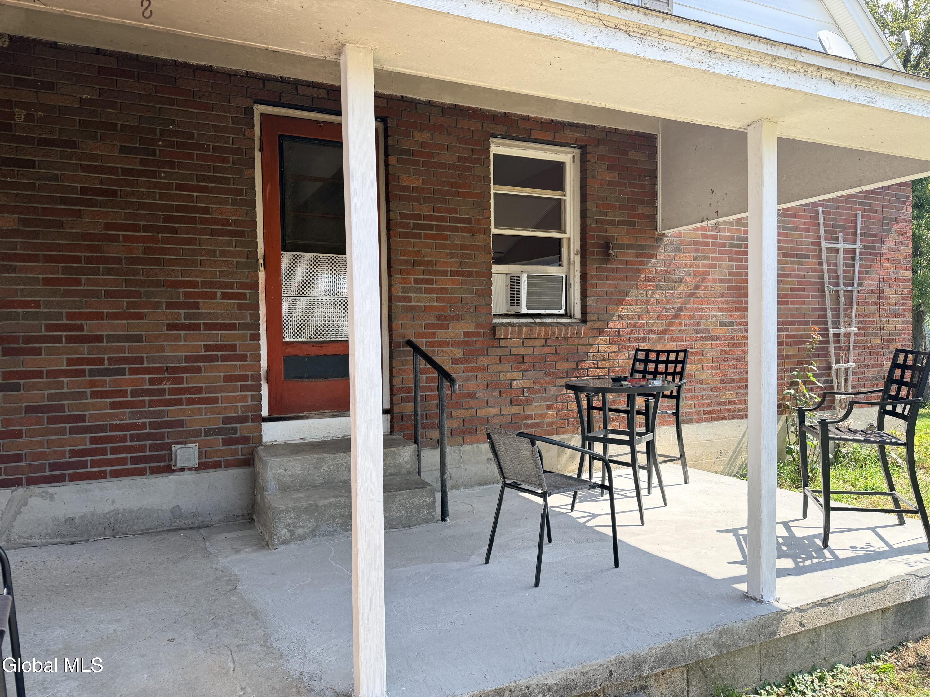 54 Tremont Avenue Amsterdam NY 12010