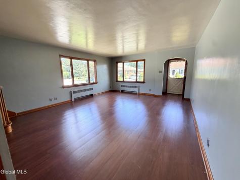 54 Tremont Avenue Amsterdam NY 12010