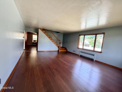 54 Tremont Avenue Amsterdam NY 12010