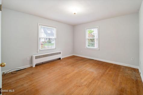 1319 Bradford Street Schenectady NY 12306