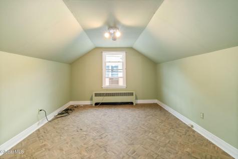 1319 Bradford Street Schenectady NY 12306