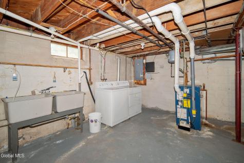 1319 Bradford Street Schenectady NY 12306