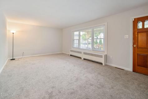 1319 Bradford Street Schenectady NY 12306