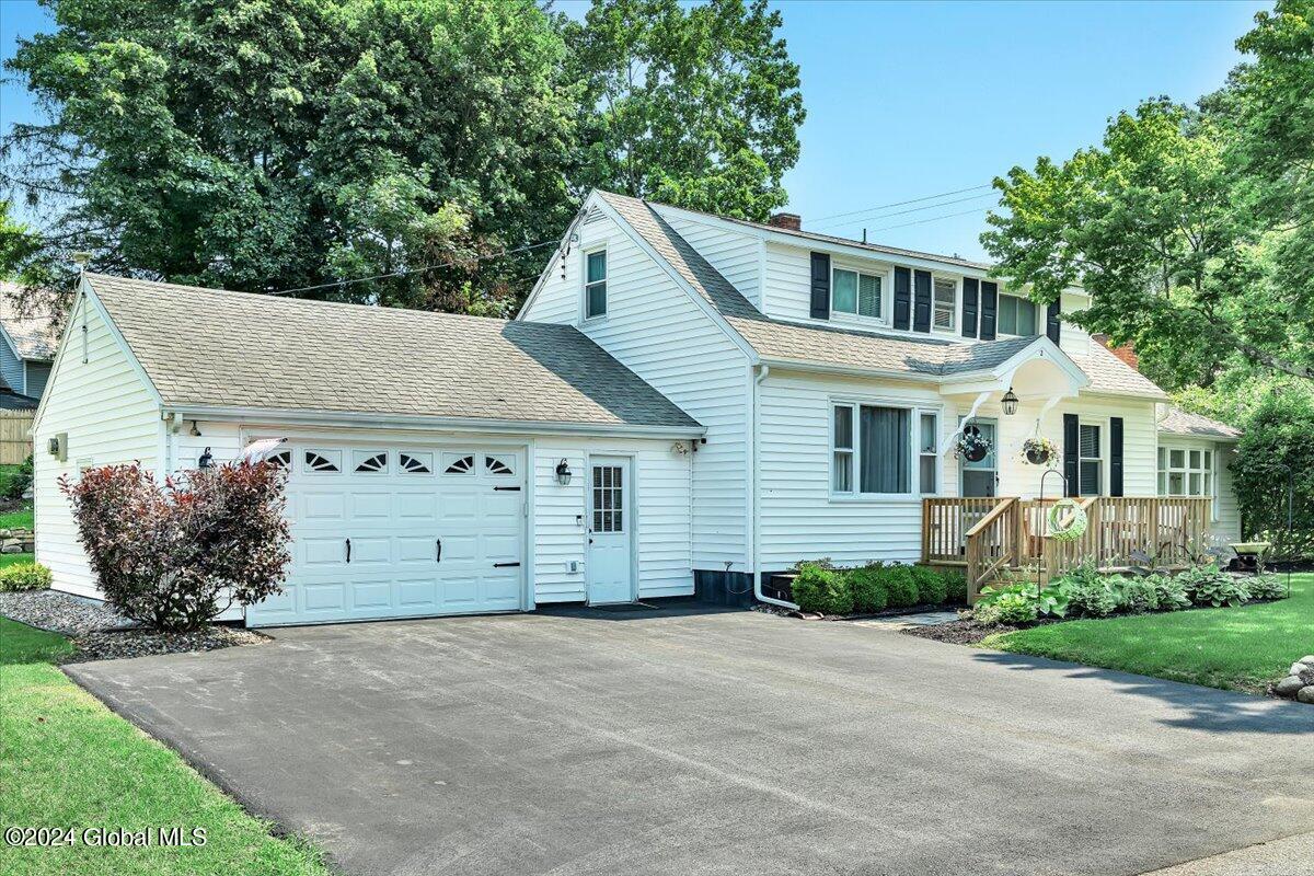 2 Currie Court Ballston Spa NY 12020