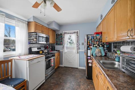 18 Harold Avenue Latham NY 12110